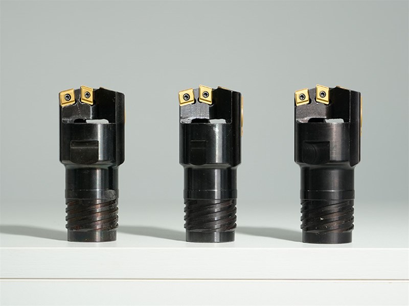 相比普通钻头，深孔钻头的优势